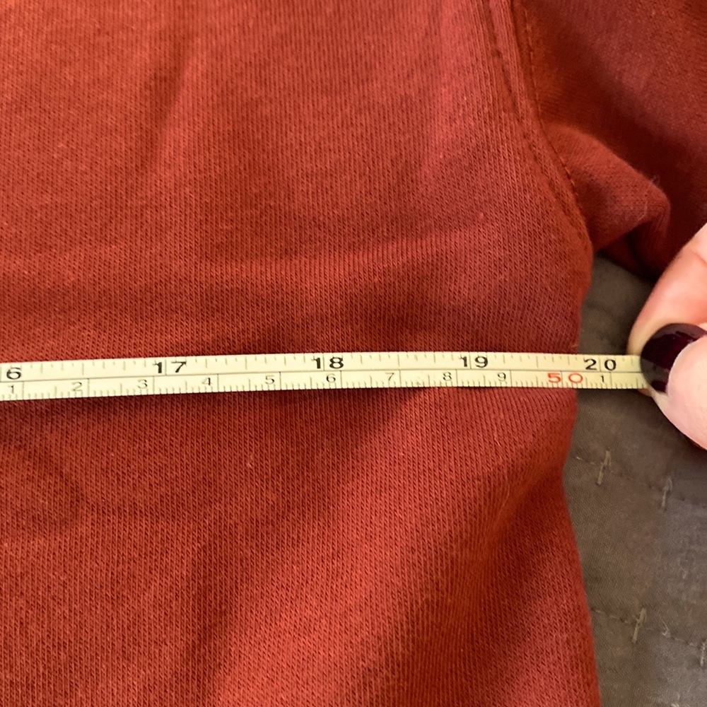 NWOT Banana Republic Cropped Red Sweatshirt Size Small - Picture 3 of 5